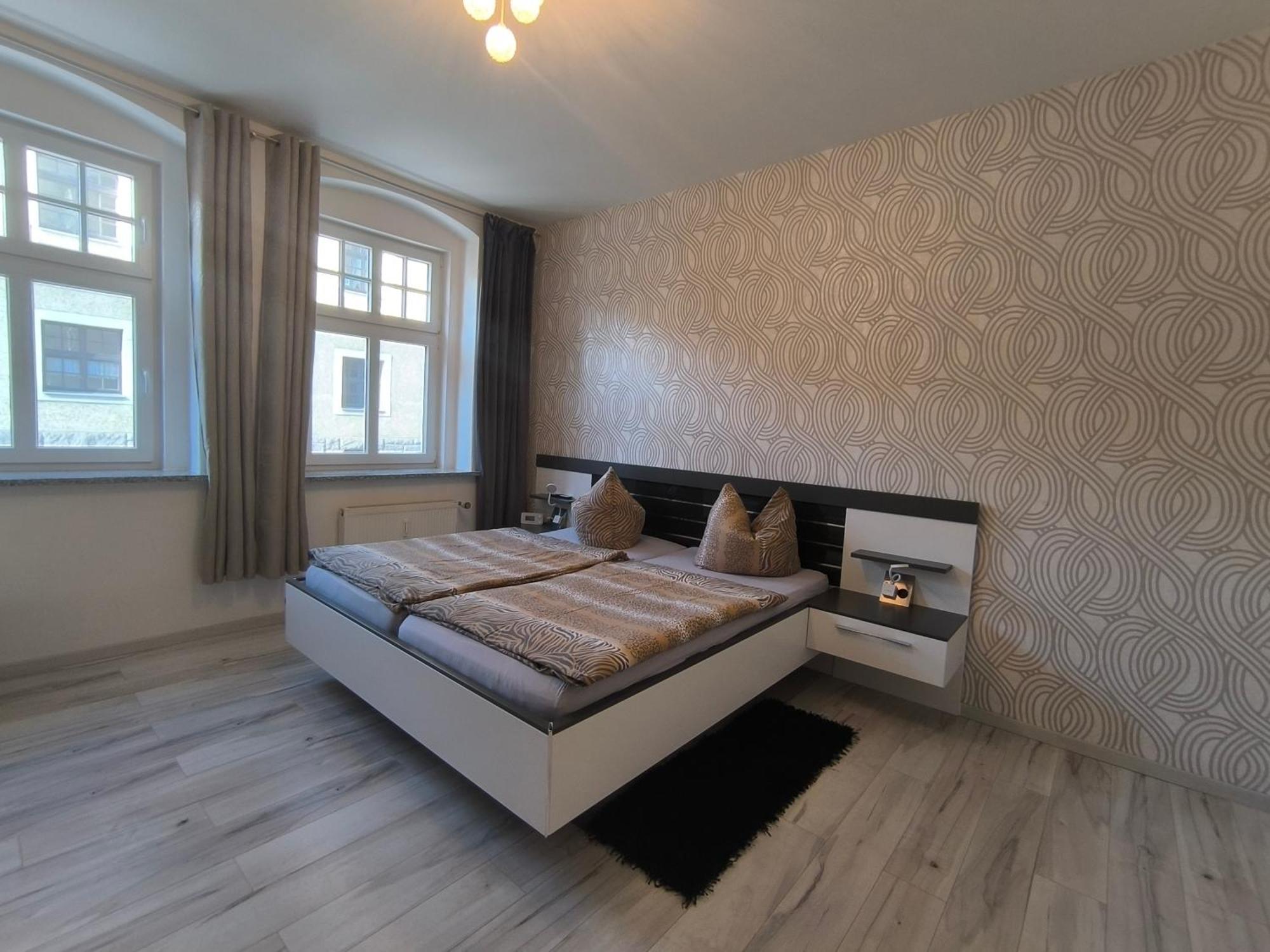 Hochwertige Ferienwohnung/Zentrumsnahe Lage! Reichenbach im Vogtland Esterno foto